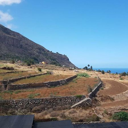 Apartamento Amplio Y Tranquilo Con Vistas Los Realejos Esterno foto