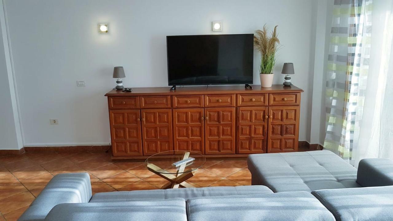 Apartamento Amplio Y Tranquilo Con Vistas Los Realejos Esterno foto