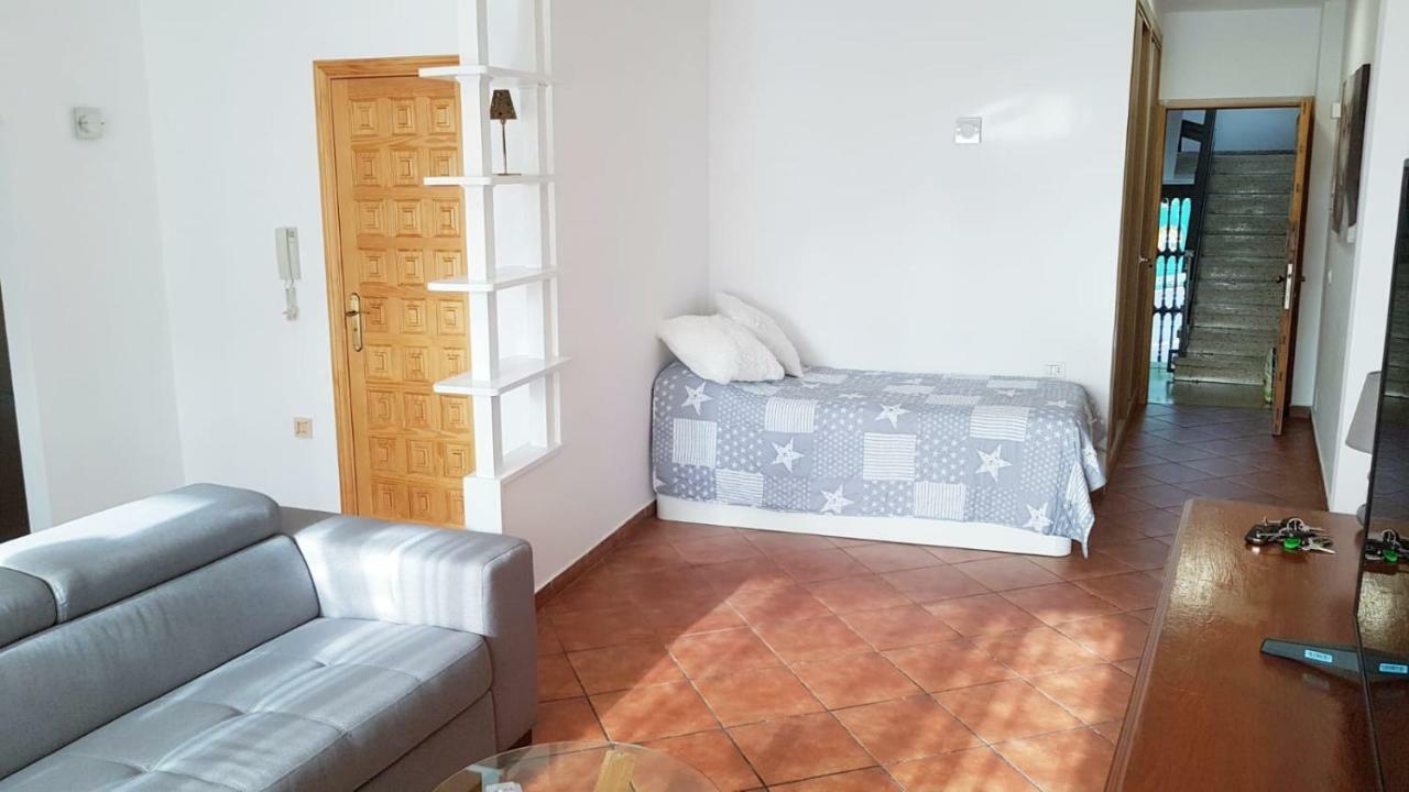 Apartamento Amplio Y Tranquilo Con Vistas Los Realejos Esterno foto